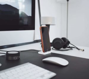 10 Must-Listen Podcasts for Business Owners Thumbnail